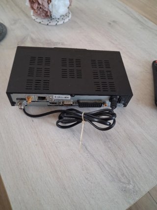 Decodificador Iris 9600HD 02