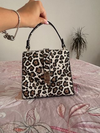 Bolso Guess Leopardo