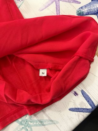 Camicetta Intimissimi rossa con cintura ¥