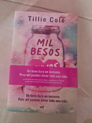 Mil besos tuyos