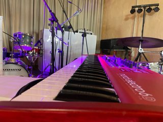 Nord Electro 6D 73 Teclas Semicontrapesadas