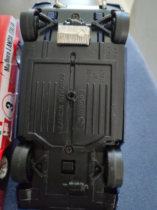 Modellini Auto Blu e Rossa