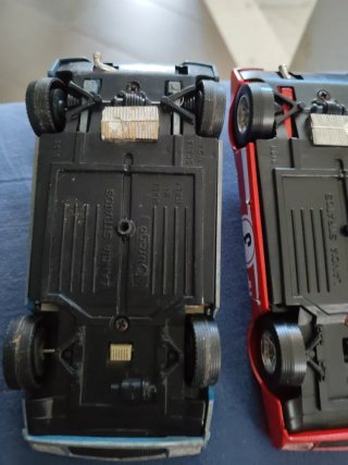 Modellini Auto Blu e Rossa