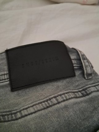 Pantalón vaquero gris hombre