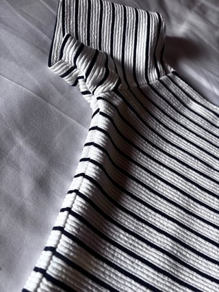 Conjunto de rayas blanco y negro
