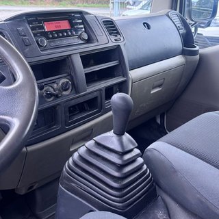 Nissan NT400 CABSTAR SCATOLINI | 30.000 KM | BASCULANTE | NACIONAL