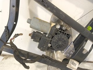 ELEVALUNAS TRASERO DERECHO AUDI A6 AVANT (4B5) AY