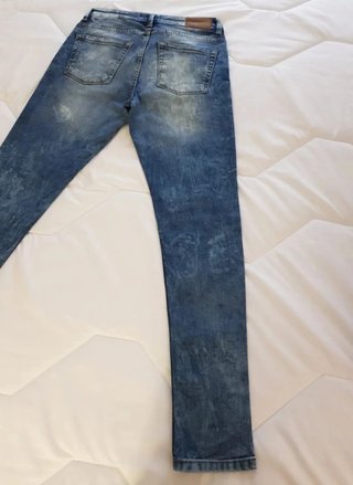 Pantalón pitillo vaquero azul Pull&Bear