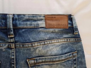 Pantalón pitillo vaquero azul Pull&Bear