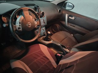 Nissan Qashqai+2 2010