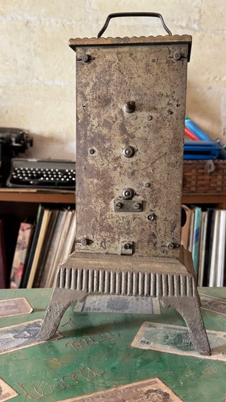 Girarrosto antico in ferro battuto