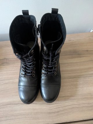 Botas Carmela Piel Negra Talla 39