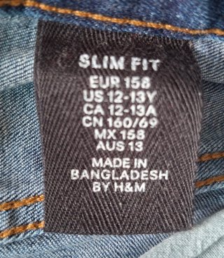 Pantalón vaquero niño azul.