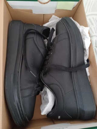 Alexander McQueen Zapatillas Negras