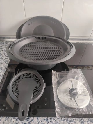 Thermomix TM6 nueva con funda