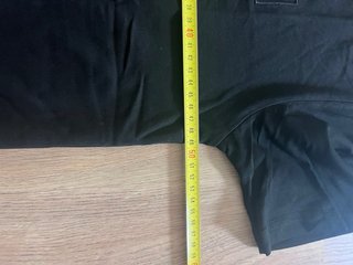 Camiseta Stone Island Negra