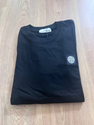 Camiseta Stone Island Negra
