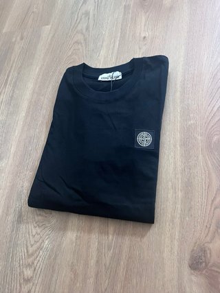 Camiseta Stone Island Negra