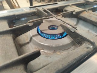 COCINA INDUSTRIAL 3 FUEGOS + HORNO MIRA MI PERFIL