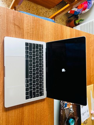 MacBook