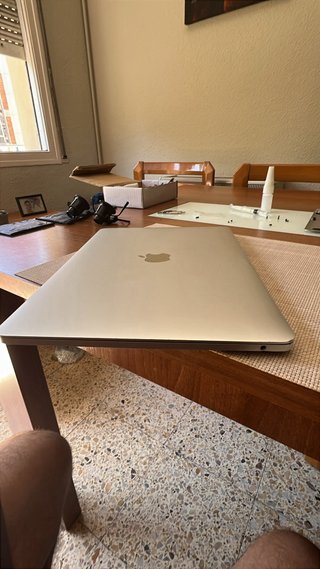 MacBook