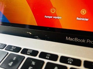 MacBook