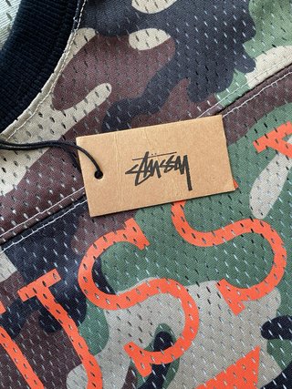 Camiseta Stüssy 4x4 original con estampado