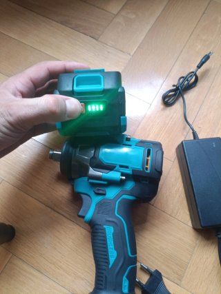 Pistola de impacto a batería 388VF