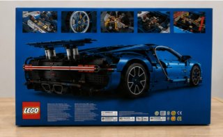 LEGO Technic Bugatti Chiron 42083