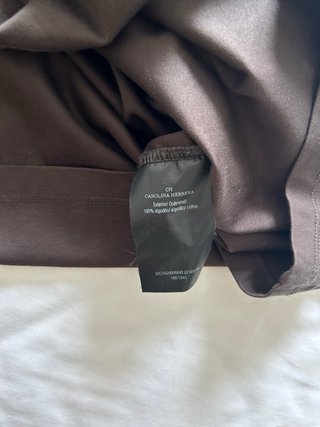 Camiseta Cuello Alto Carolina Herrera Marrón