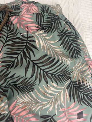 Bañador SOLID estampado hojas verde y rosa