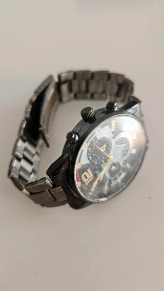 Reloj Dekros Negro y Plateado