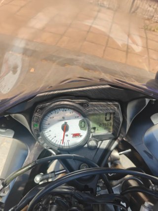Suzuki GSXR 600 K7