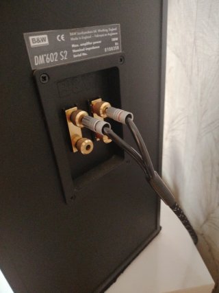 Altavoces bowers y wilkins