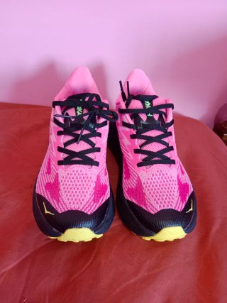 Zapatillas Hoka Talla 39 Rosa y Negro