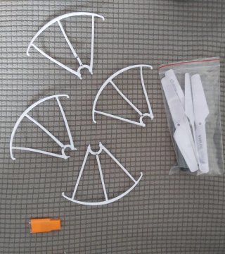 DRON Syma X5C-1