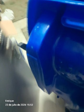 Trineos azules para nieve