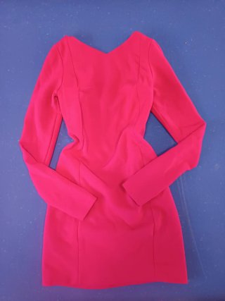 Vestido rosa escotado espalda