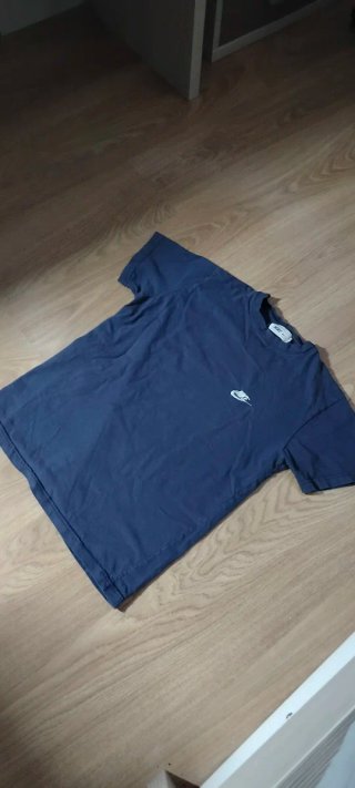 Camiseta Nike Sportswear básica de mama corta