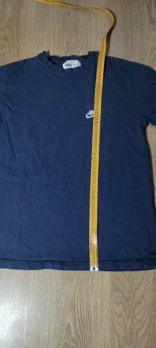 Camiseta Nike Sportswear básica de mama corta