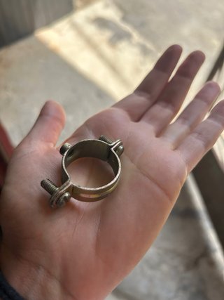 Lote  abrazaderas dobles metálicas