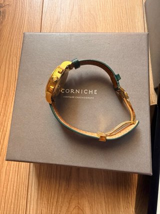 Reloj Coriche Dorado con Correa Verde