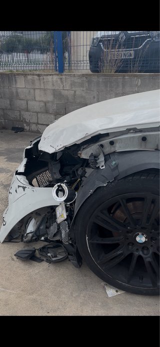 BMW Serie 3 2010 320i (Accidentado)
