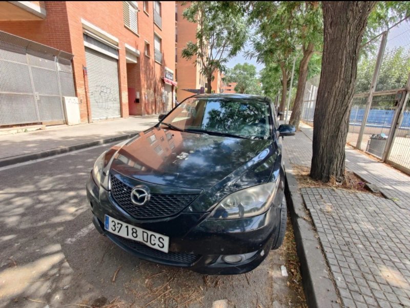 Mazda 3 2004 - foto 1