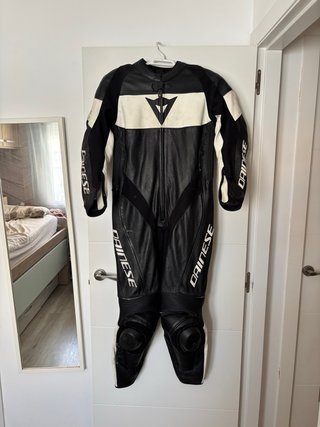 Mono Dainese 1 pieza talla 46