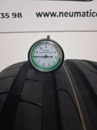 245 40 19 98Y DUNLOP SPORT MAXX RT2