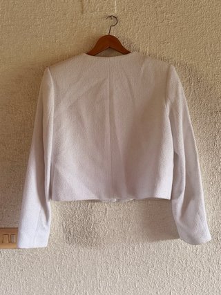 Chaqueta Zara tipo Chanel Blanca