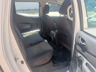 Nissan NAVARA D. Cab. 2.3dCi 160CV Visia