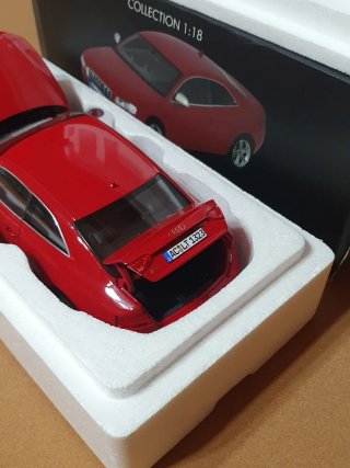 Audi S5 Coupé Norev scala da 1/18
