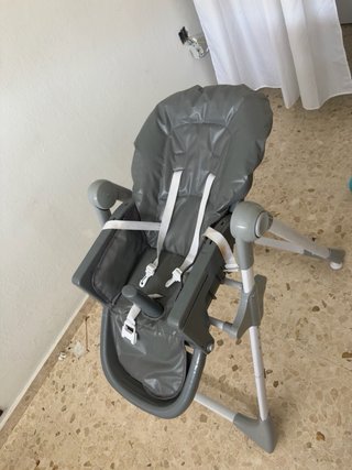 Trona bebé con bandeja y sillon varias posiciones